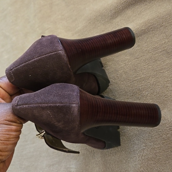 Michael Kors Brown Suede Leather Heeled Pumps with Chunky Platform Mary Jane - Picture 4 of 13